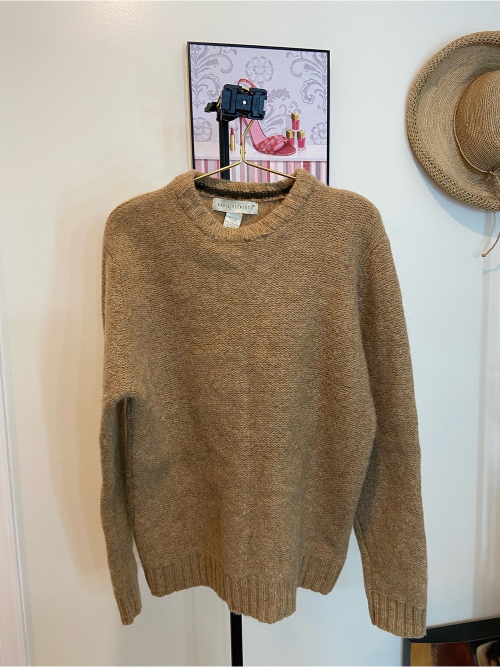 Women's Wool Crewneck Sweater in Camel
